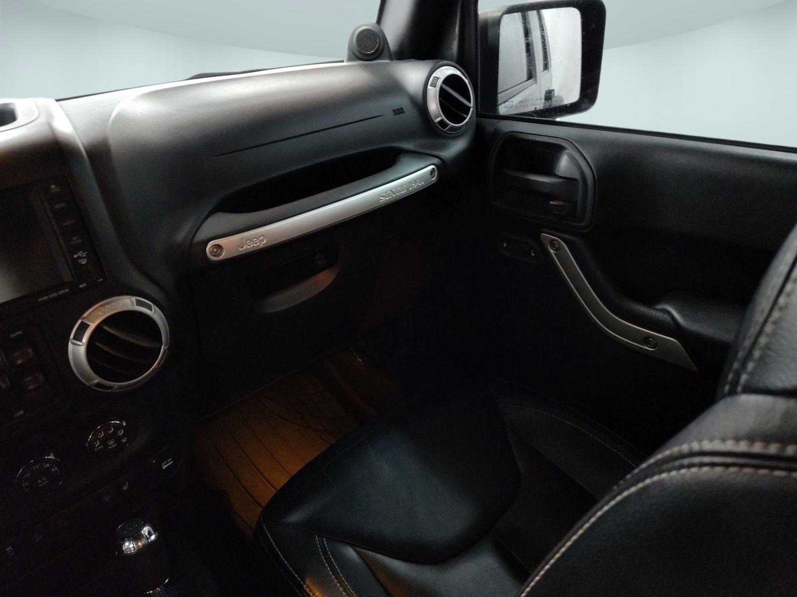 Used 2014 Jeep Wrangler Unlimited Rubicon w/ Dual Top Group image 24