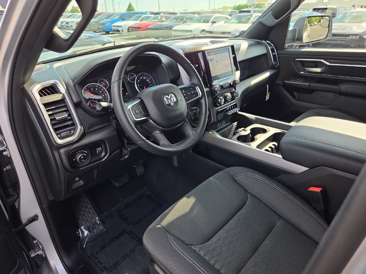 New 2026 RAM 1500 Big Horn AWD/4WD image 17