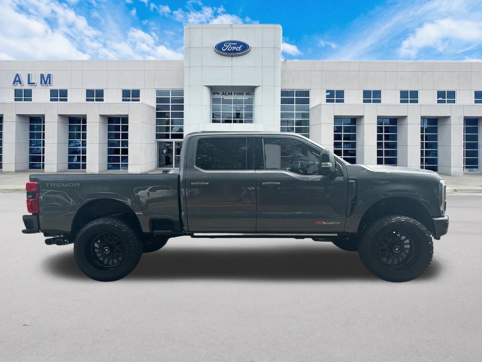 New 2026 Ford F250 Platinum w/ Tremor Off-Road Package AWD/4WD image 5