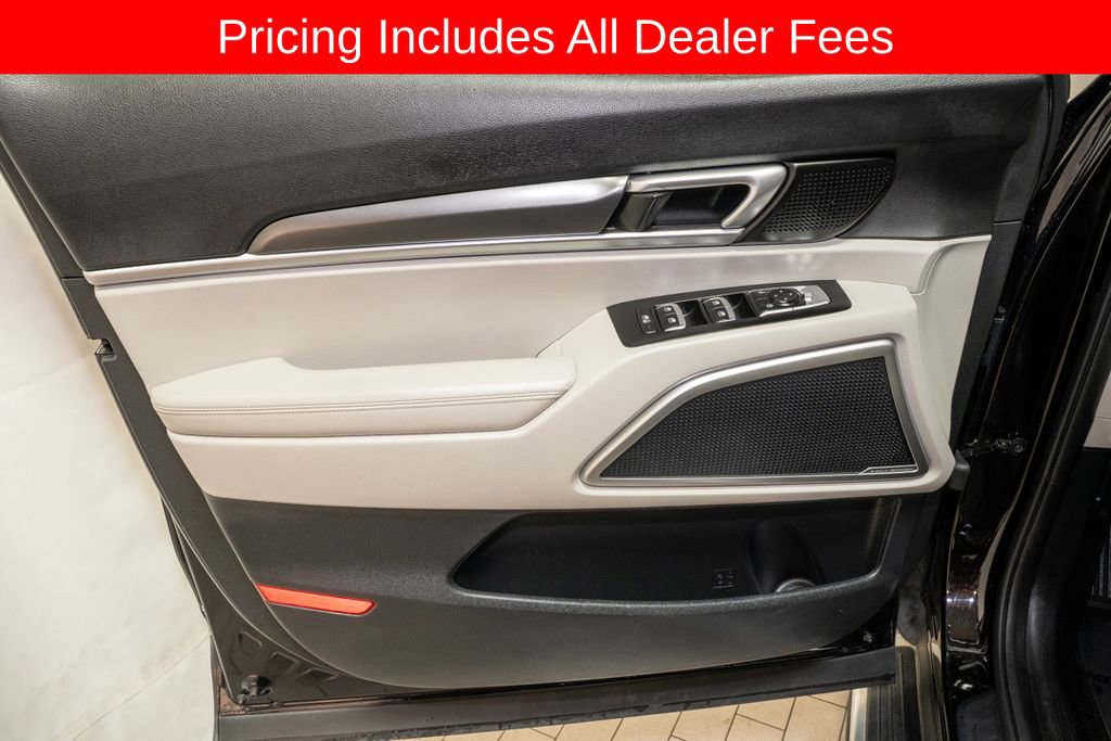 Used 2021 Kia Telluride S FWD image 13