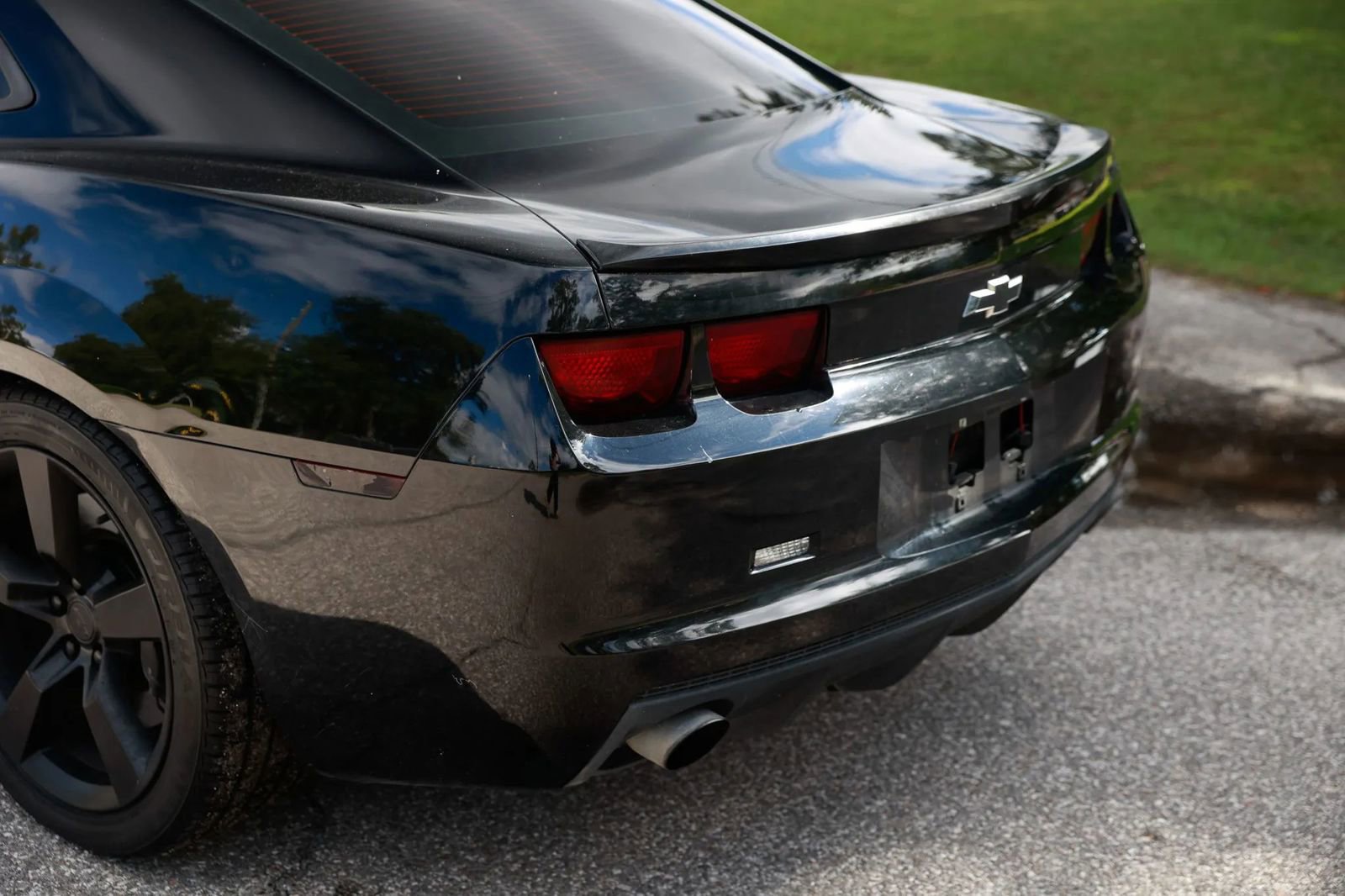 Used 2010 Chevrolet Camaro SS w/ RS Package image 34