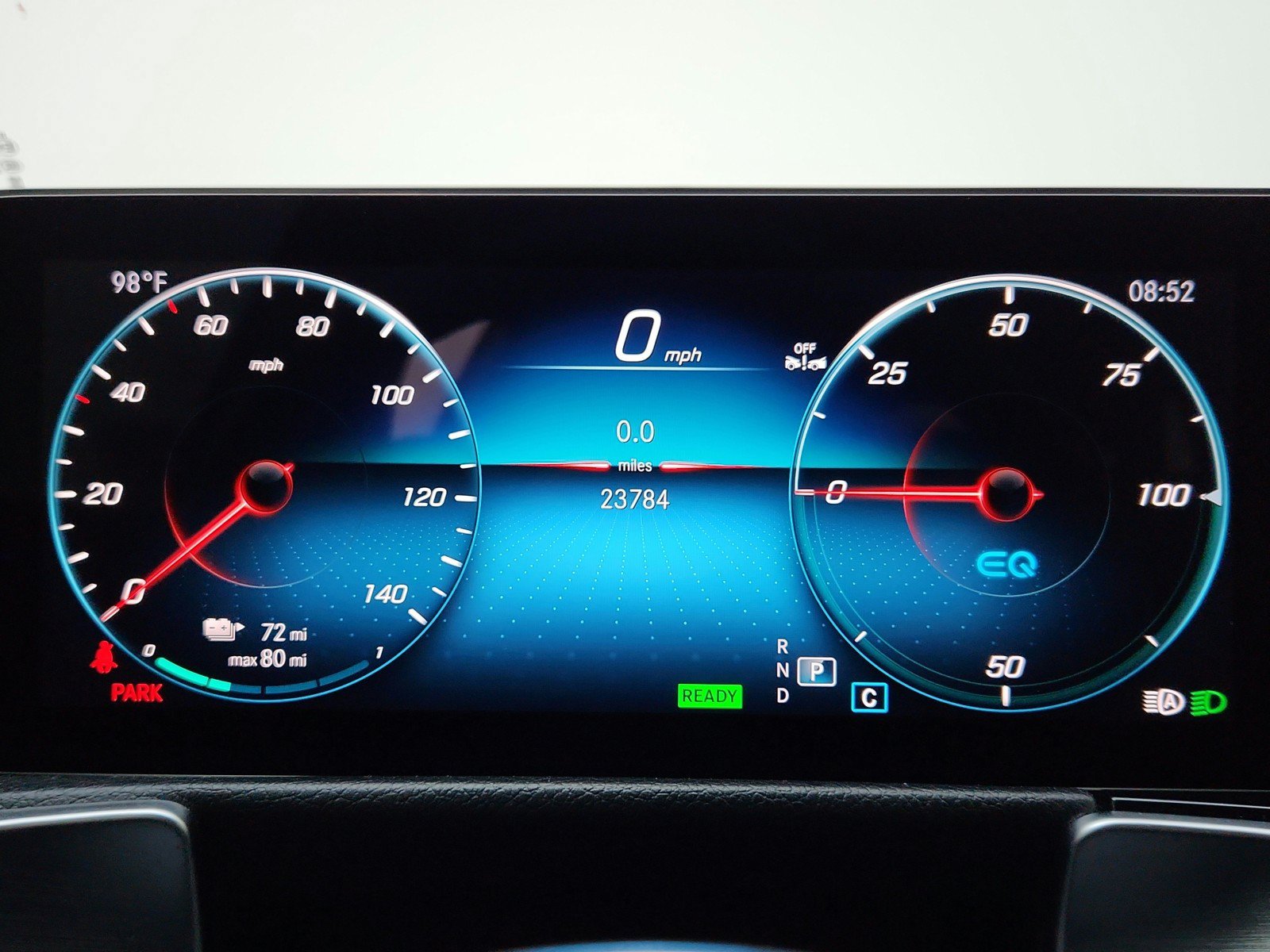 Certified 2023 Mercedes-Benz EQB 300 4MATIC image 18