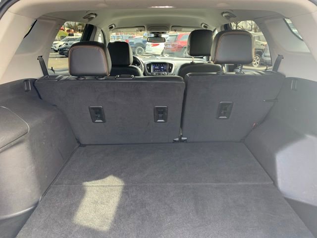 Used 2023 GMC Terrain AT4 image 27