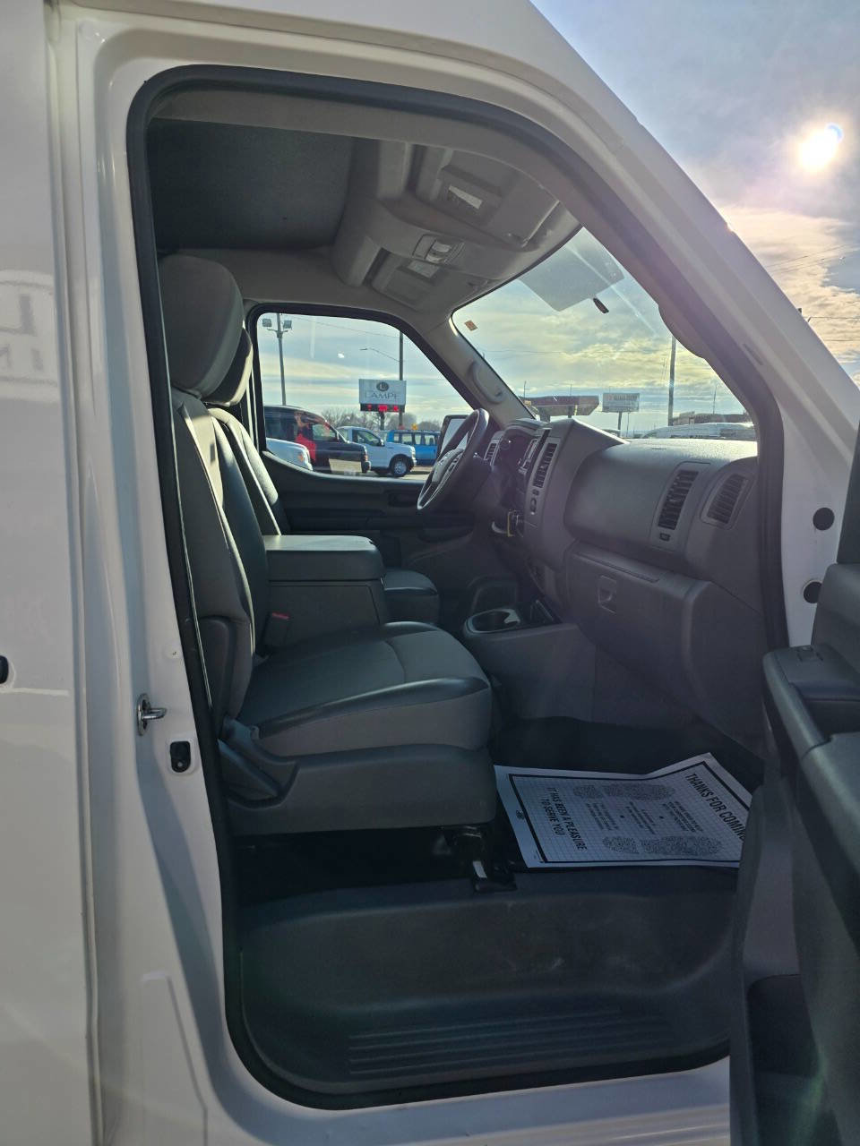 Used 2021 Nissan NV 2500 SV w/ Navigation Package image 8