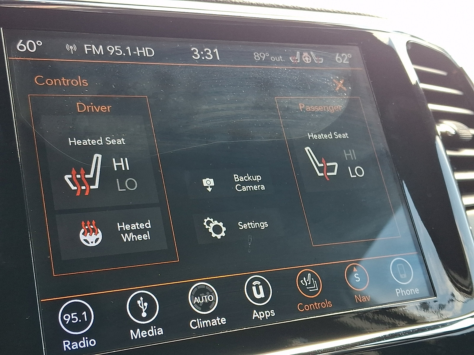Used 2019 Jeep Grand Cherokee Altitude AWD/4WD image 25