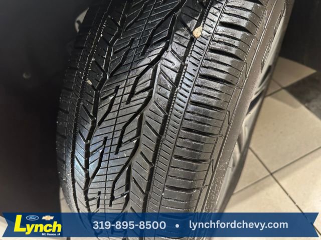 Used 2024 Chevrolet Traverse High Country image 36