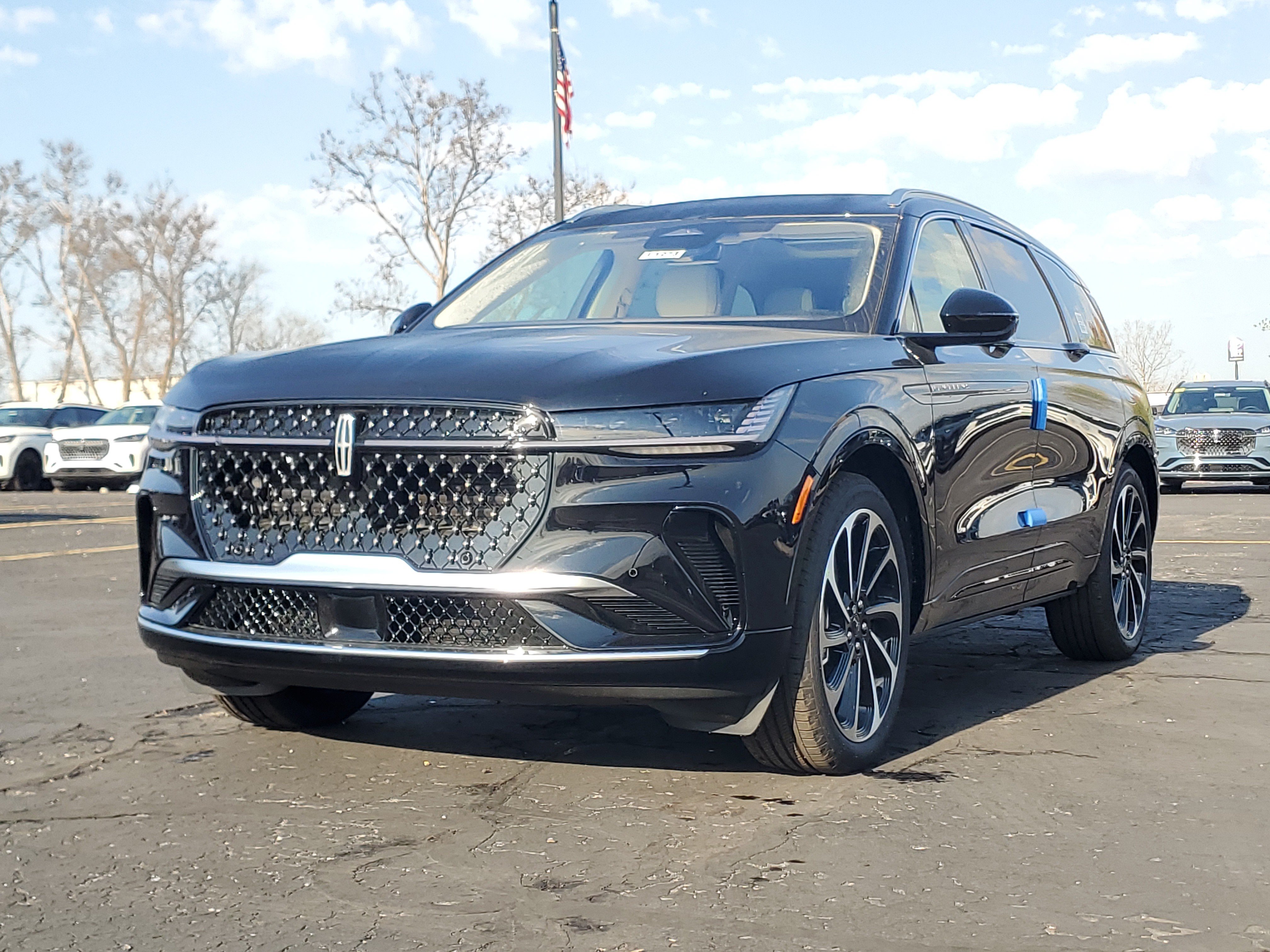 New 2026 Lincoln Nautilus Black Label AWD/4WD image 2