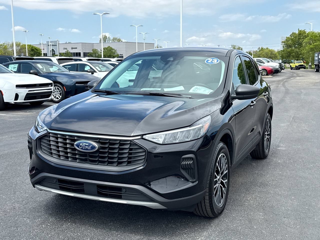 Used 2023 Ford Escape Active w/ Tech Pack #1 AWD/4WD image 7