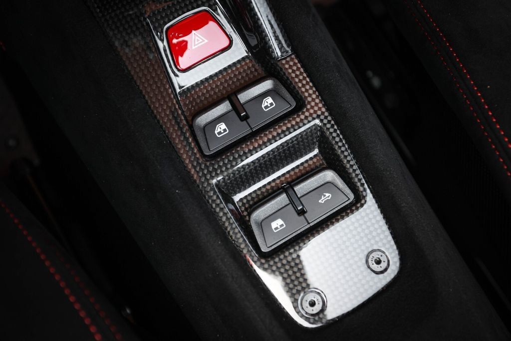 Certified 2019 Ferrari 488 Pista Spider RWD image 39