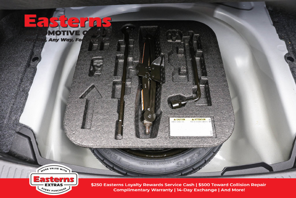 Used 2026 Toyota Corolla LE FWD image 22