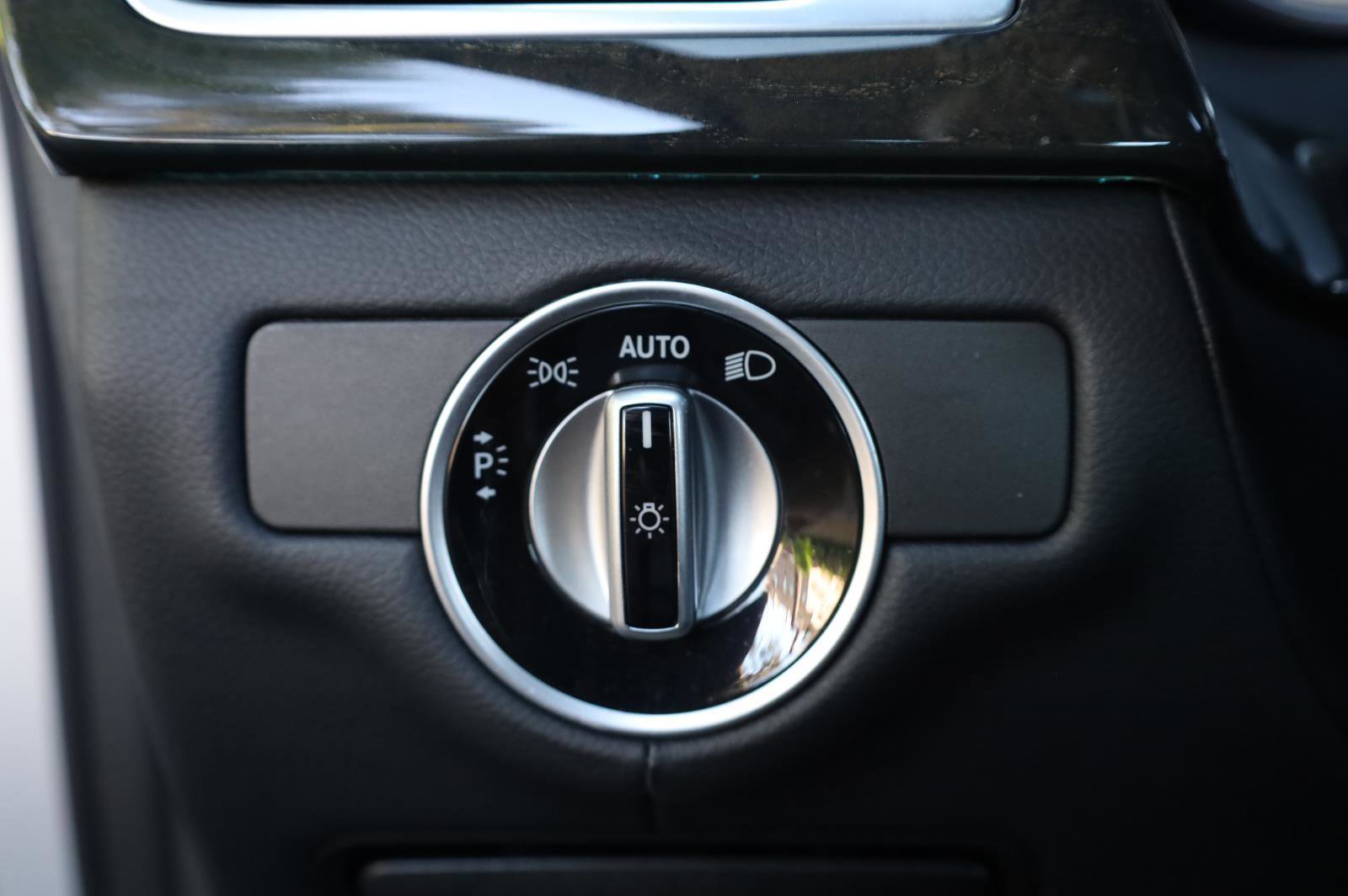 Used 2015 Mercedes-Benz CLS 400 image 33