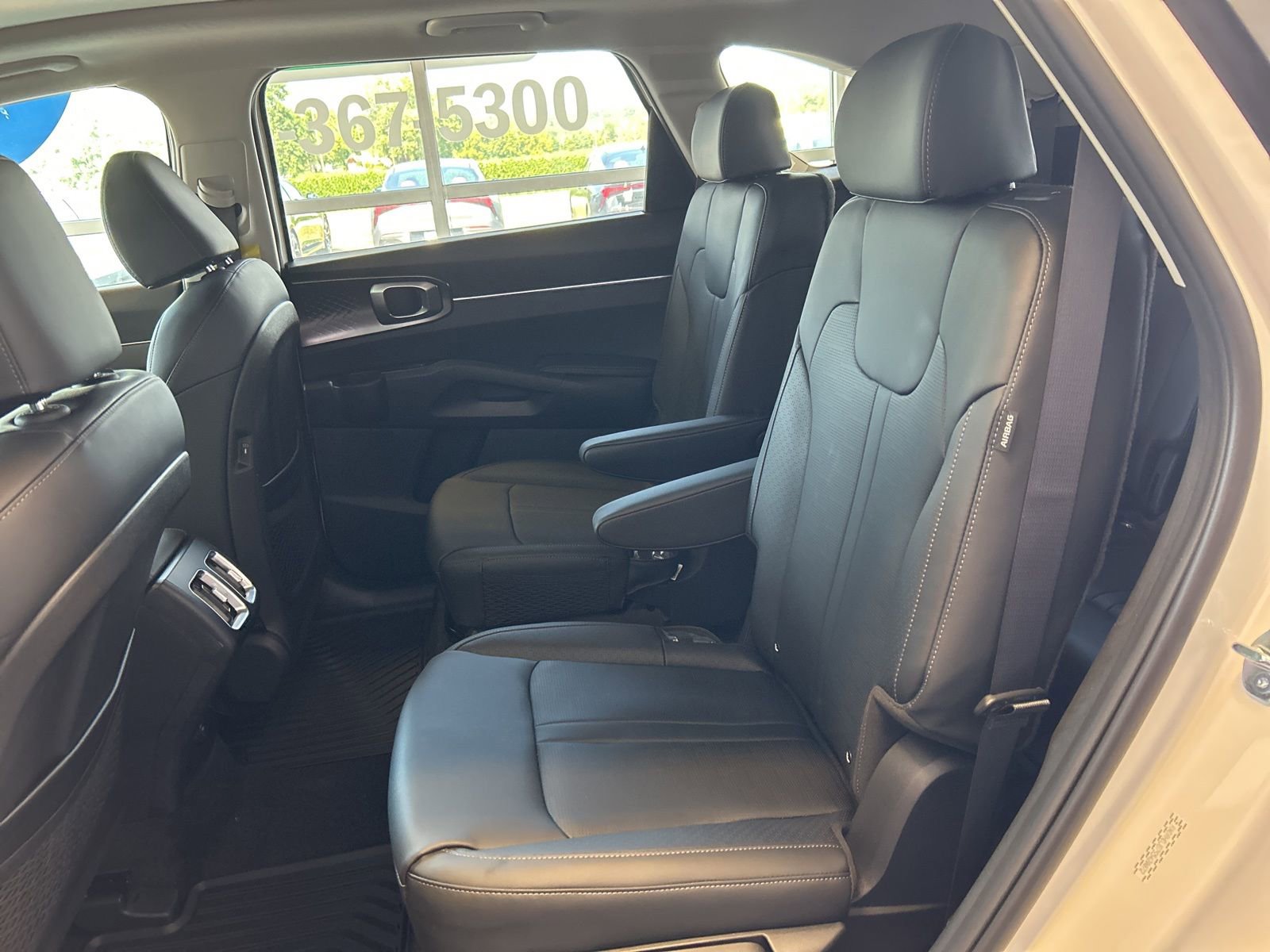 New 2025 Kia Sorento EX w/ EX Panoramic Sunroof Package image 17