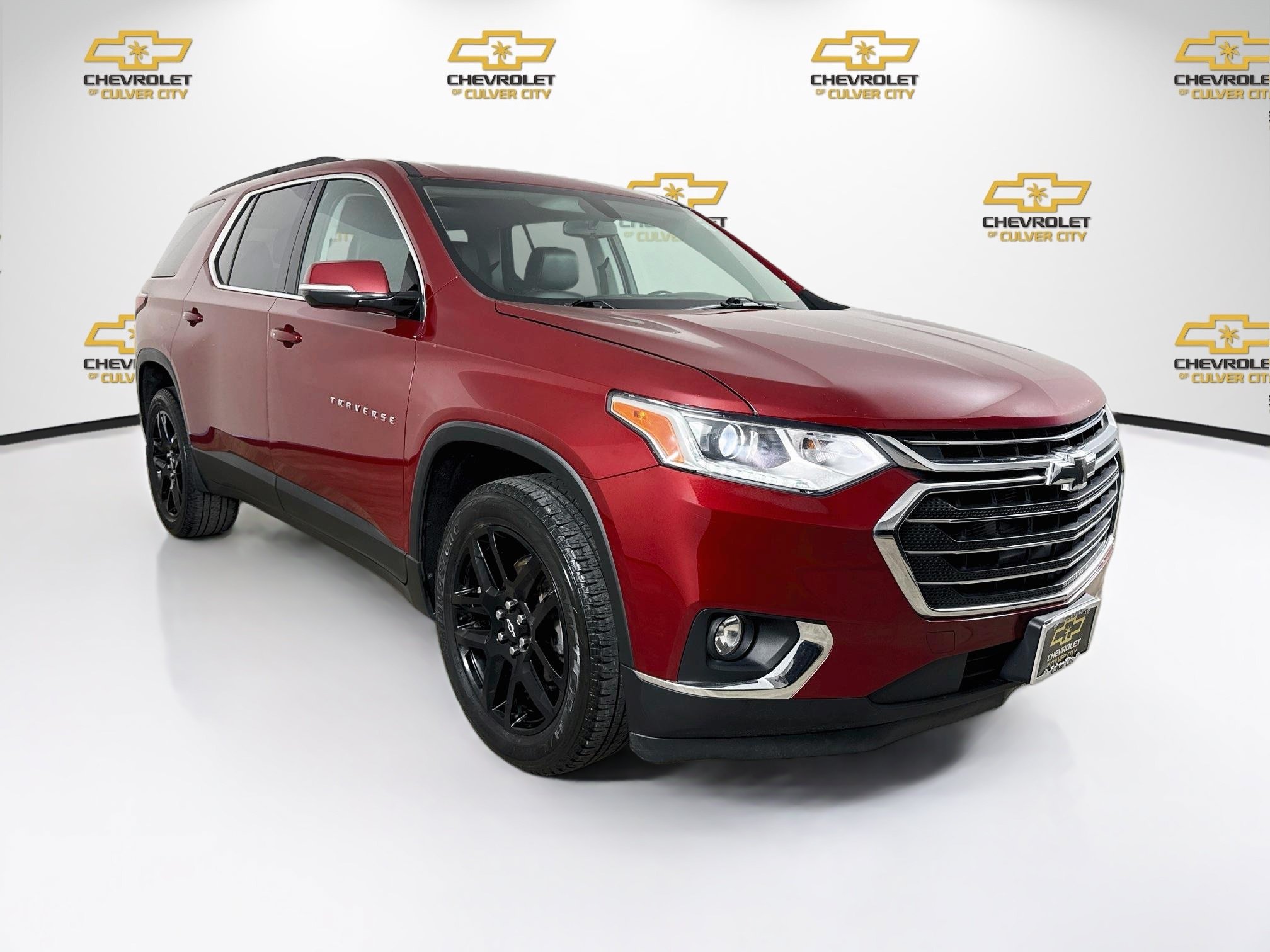 Used 2020 Chevrolet Traverse LT
