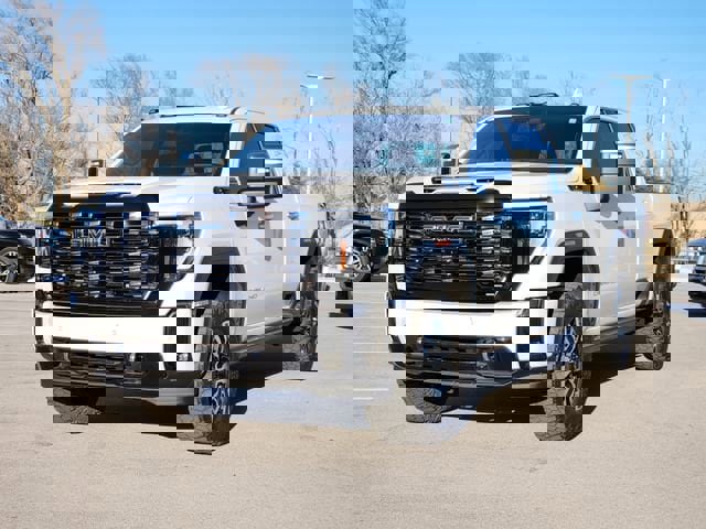 Used 2025 GMC Sierra 2500 Denali Ultimate image 3