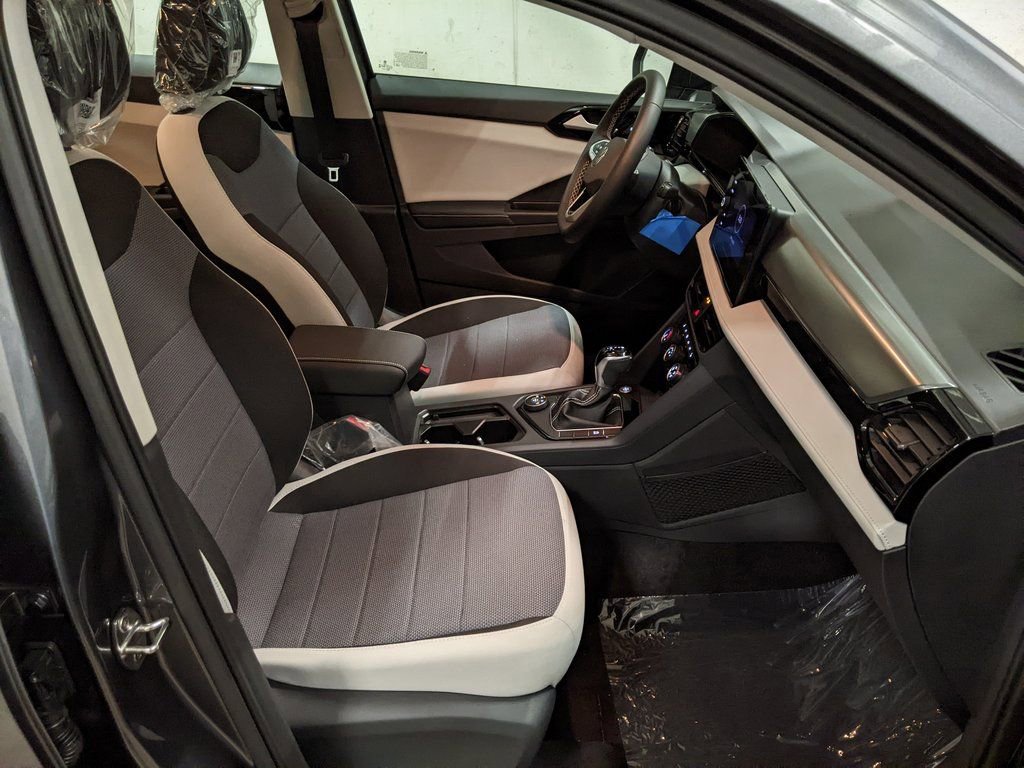 New 2026 Volkswagen Taos S image 21