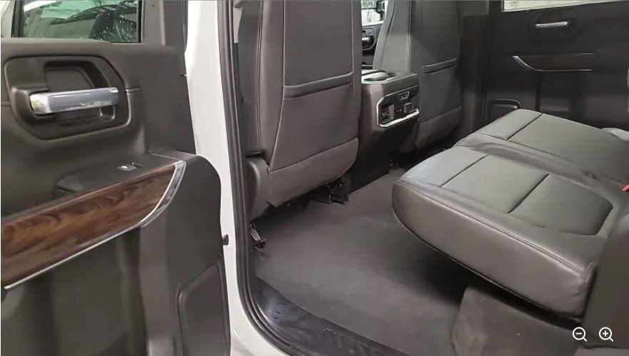 Used 2023 GMC Sierra 2500 SLT w/ SLT Premium Package image 15