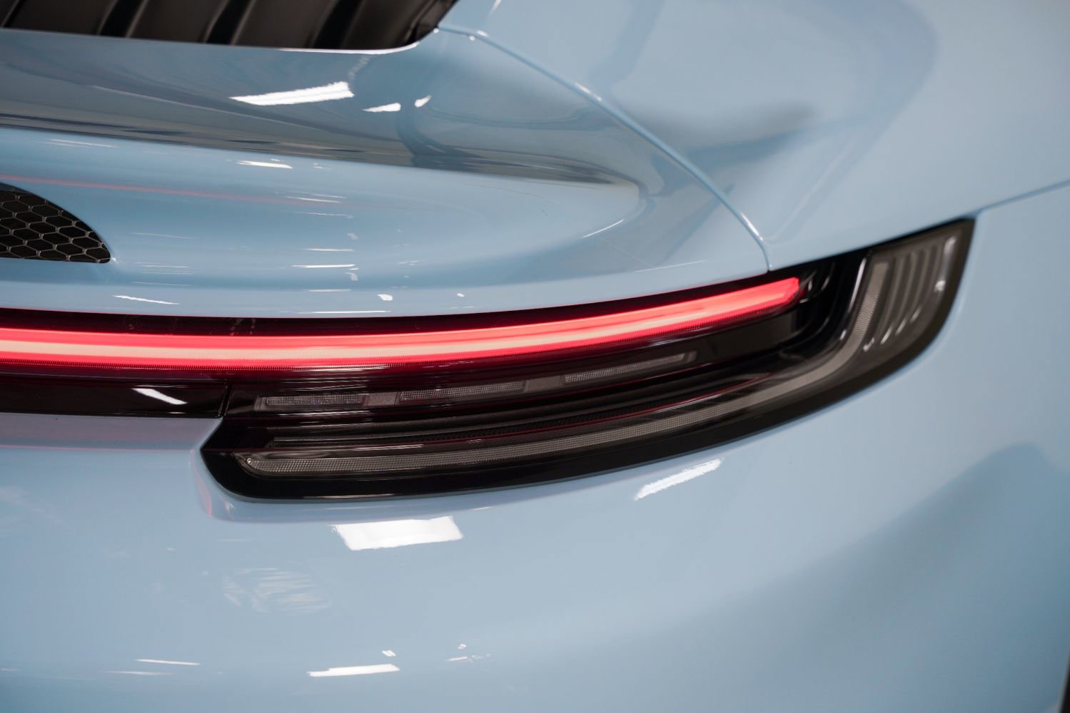 Used 2022 Porsche 911 GT3 RWD image 19
