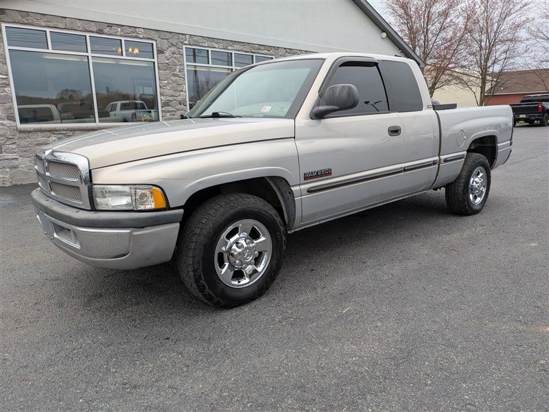 Used 1999 Dodge Ram 2500 Truck SLT