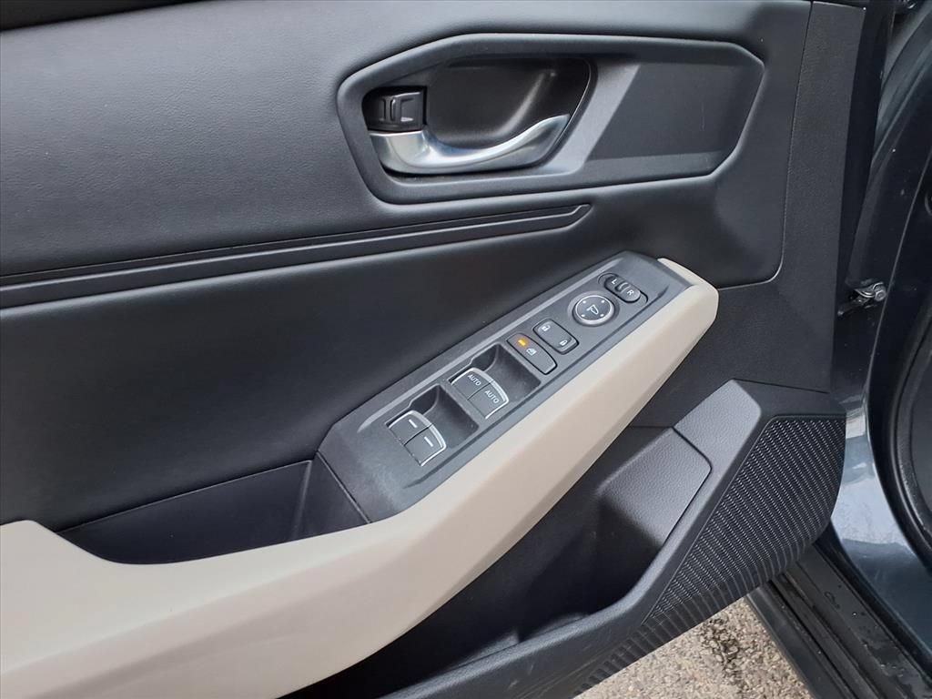 Used 2023 Honda Accord EX image 14