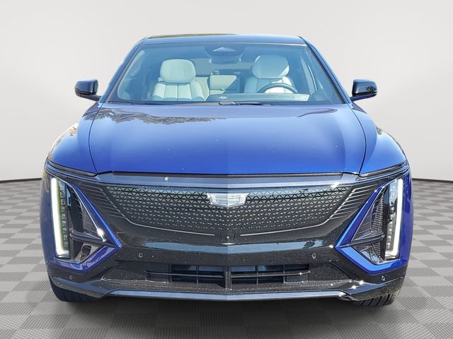 New 2025 Cadillac Lyriq Sport w/ LPO, Floor Liner Package image 2