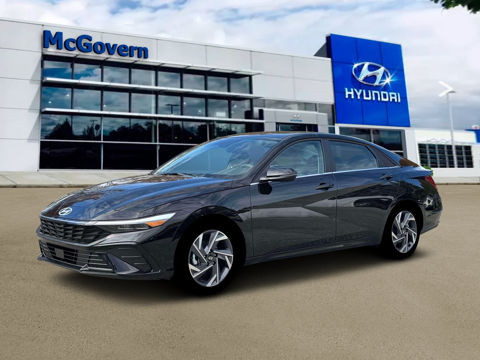 New 2026 Hyundai Elantra Limited FWD image 2