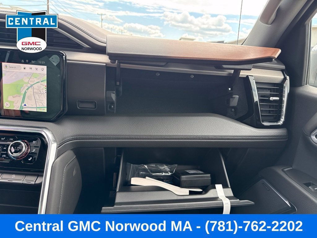 New 2026 GMC Sierra 1500 Denali AWD/4WD image 21
