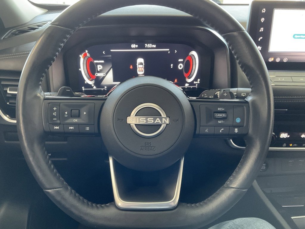 Used 2024 Nissan Rogue SL image 12