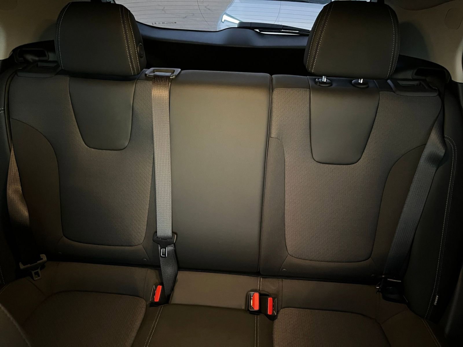 Used 2025 Buick Encore GX Preferred image 37