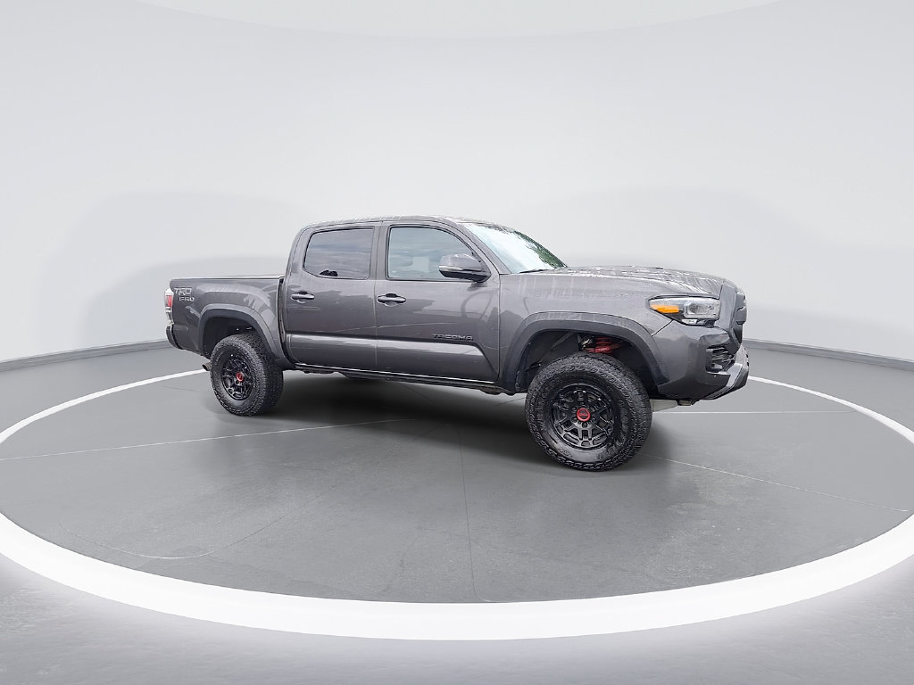 Certified 2022 Toyota Tacoma TRD Pro AWD/4WD image 3