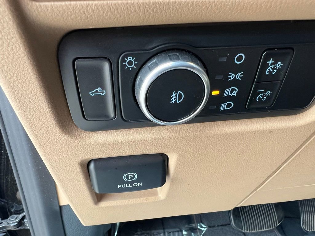 Used 2023 Ford F150 XLT image 25