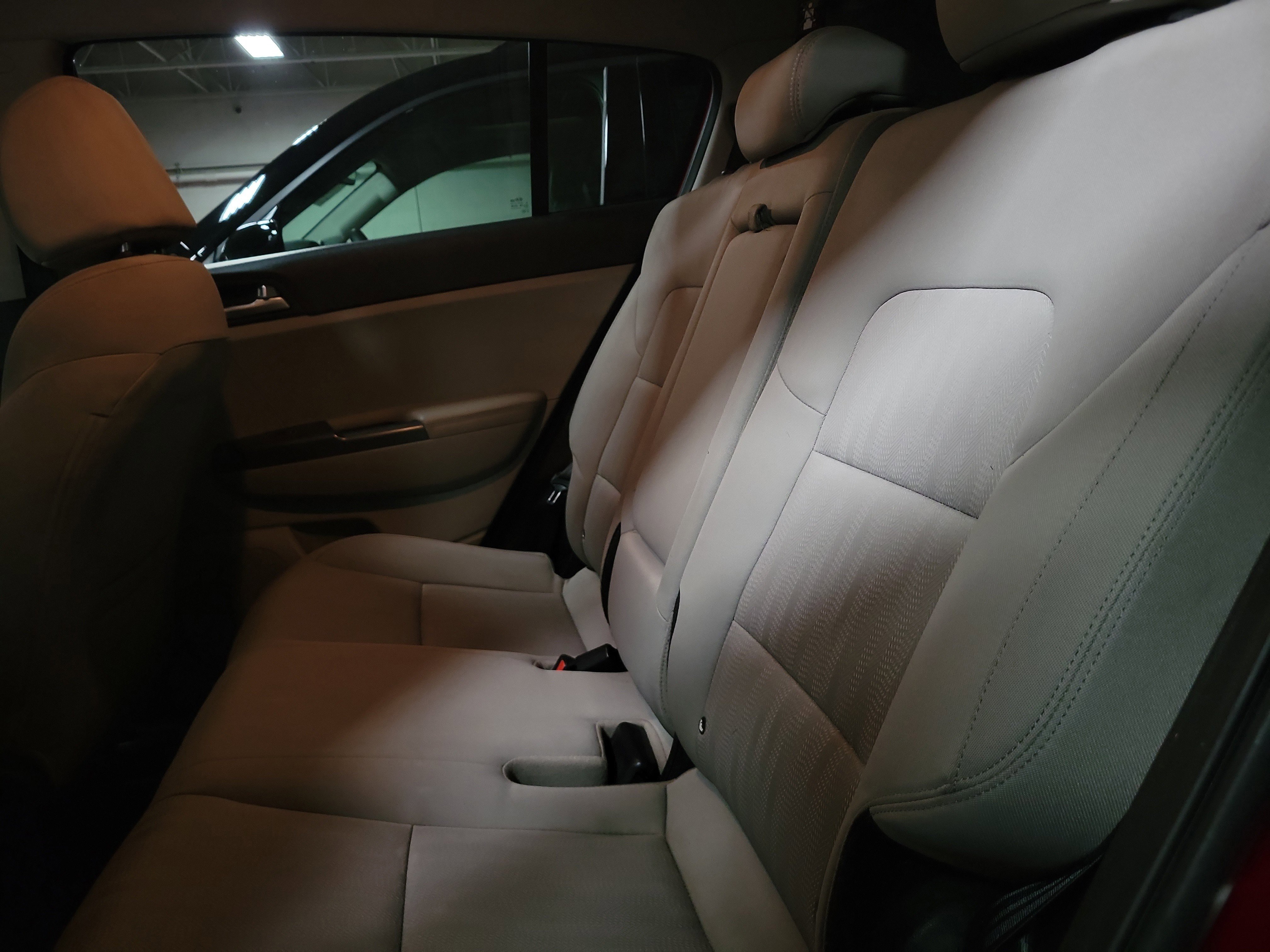 Used 2022 Kia Sportage LX image 10