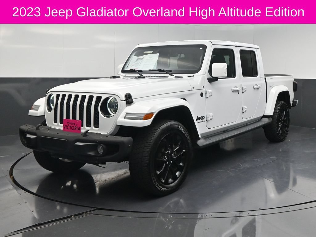 Used 2023 Jeep Gladiator Overland AWD/4WD image 2