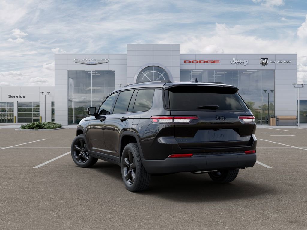 New 2025 Jeep Grand Cherokee L Altitude AWD/4WD image 3