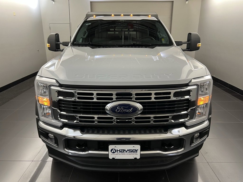 New 2025 Ford F550 4x4 Supercab Super Duty image 2