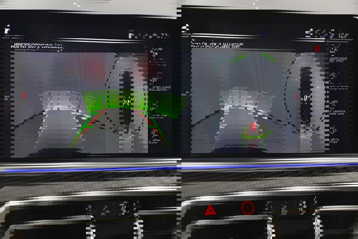 Used 2021 BMW X5 M w/ Executive Package image 10