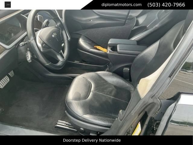 Used 2013 Tesla Model S Performance RWD image 5