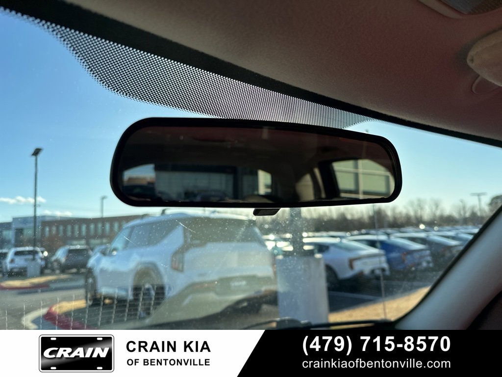 Used 2008 Chrysler PT Cruiser Limited image 24