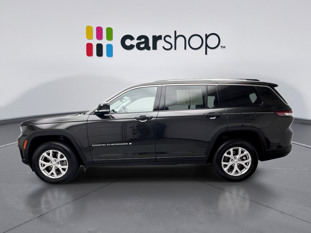 Used 2022 Jeep Grand Cherokee L Limited AWD/4WD image 2