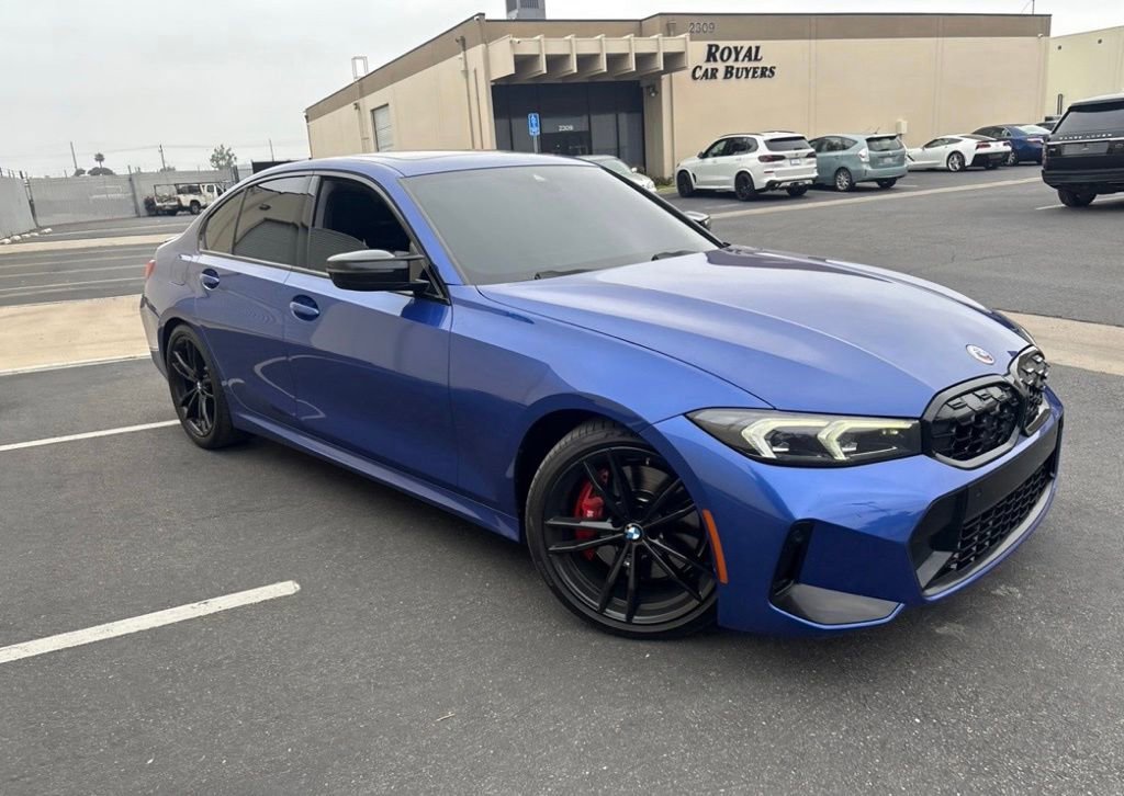 Used 2023 BMW M340i w/ Premium Package RWD image 2