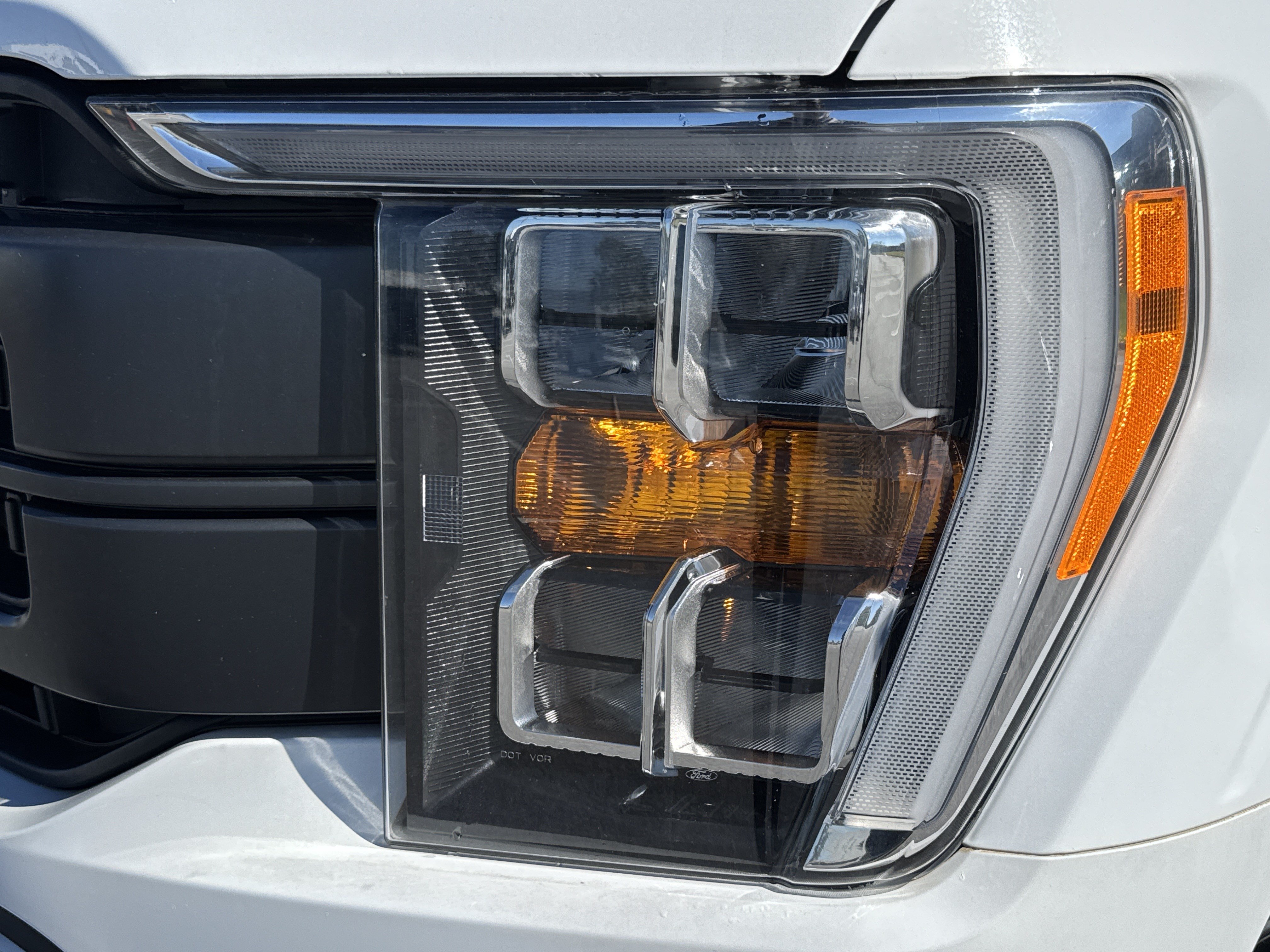 Used 2021 Ford F150 Lariat AWD/4WD image 6