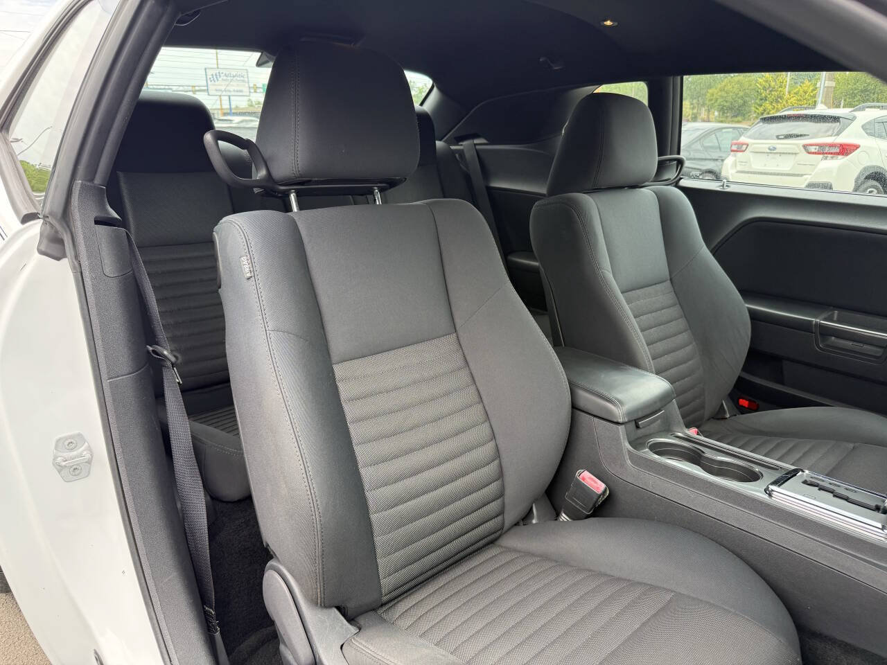 Used 2013 Dodge Challenger SXT RWD image 18
