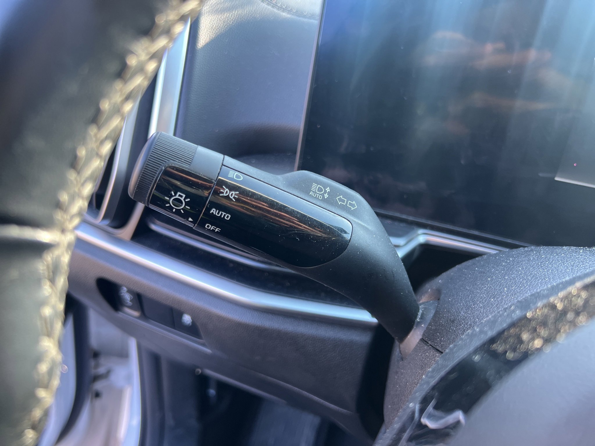 Used 2024 Kia Sorento S image 21