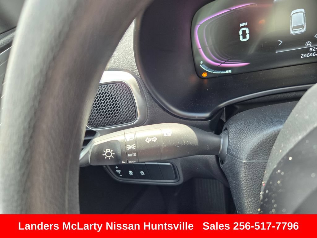 Used 2024 Kia Soul LX w/ Option Group 015 FWD image 25