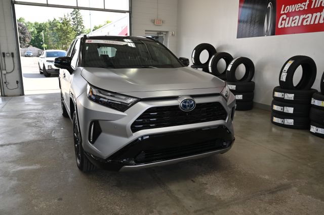 Certified 2023 Toyota RAV4 XSE AWD/4WD image 3