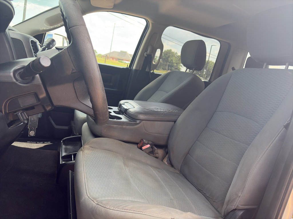 Used 2014 RAM 2500 Tradesman w/ Chrome Appearance Group AWD/4WD image 10