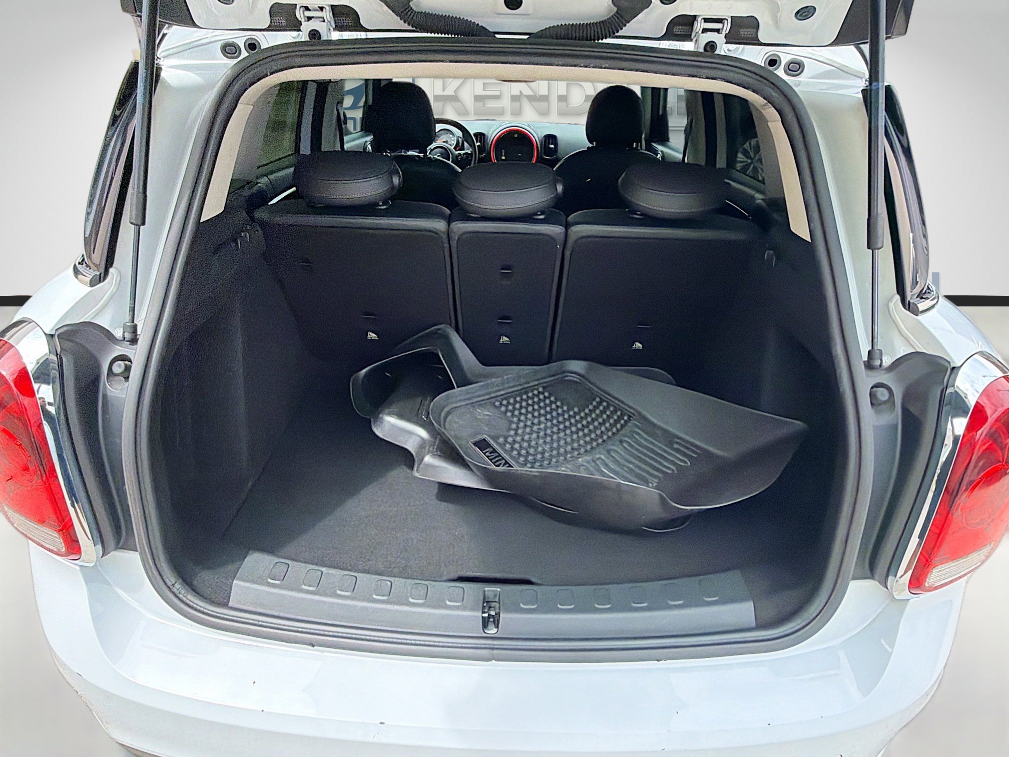Used 2019 MINI Cooper Countryman ALL4 w/ Premium Package AWD/4WD image 24