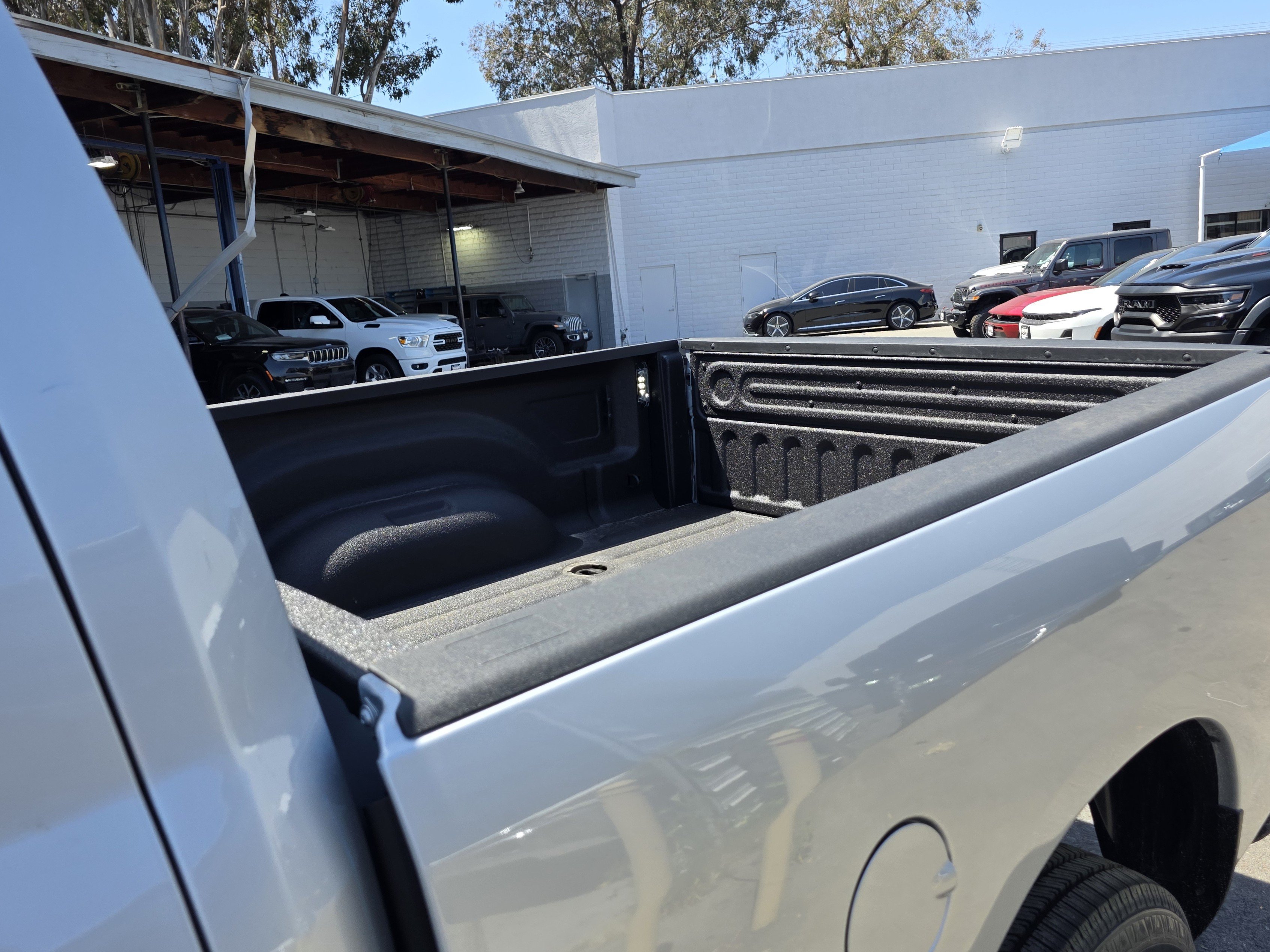 New 2026 RAM 3500 Tradesman AWD/4WD image 10