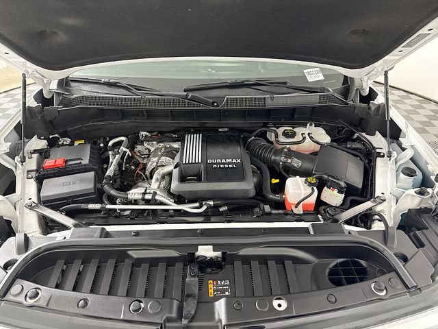 Used 2025 Chevrolet Silverado 1500 High Country w/ High Country Premium Package AWD/4WD image 32