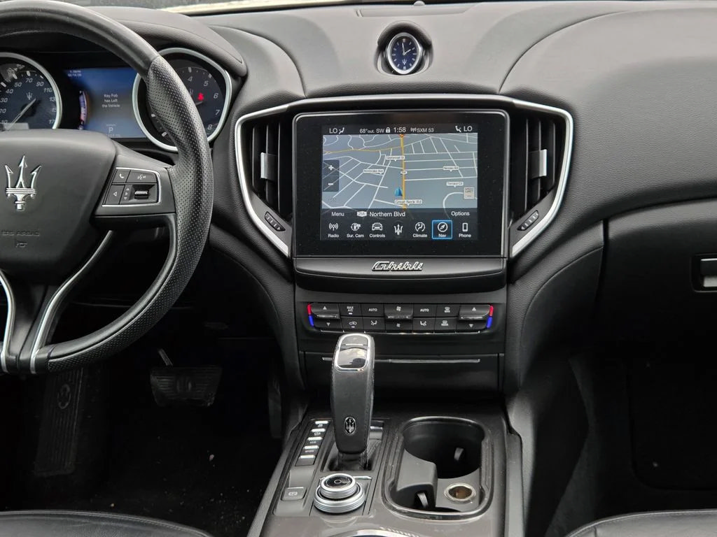 Used 2020 Maserati Ghibli RWD image 26