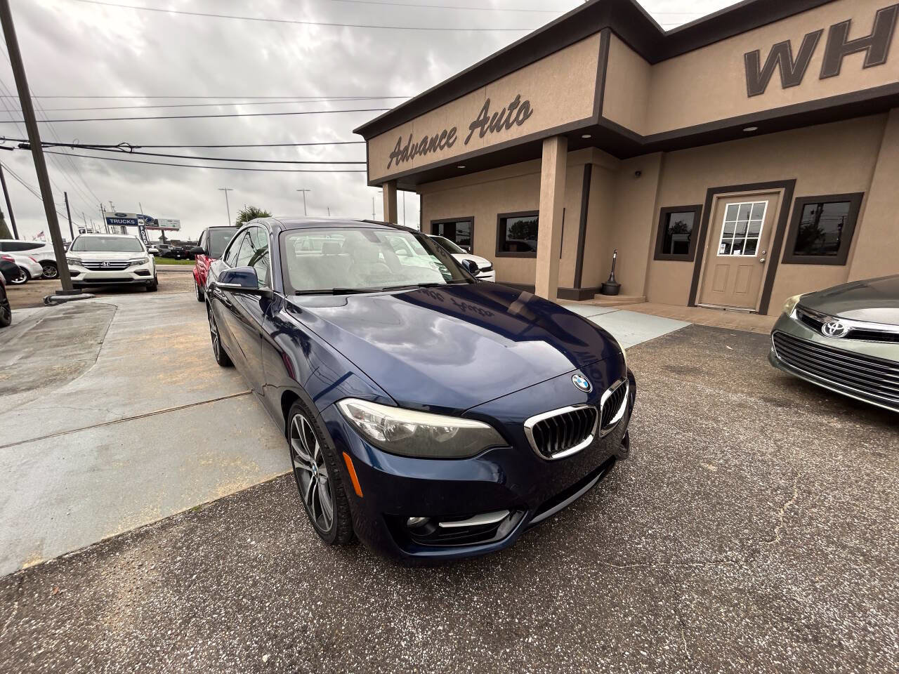 Used 2017 BMW 230i Coupe RWD image 8